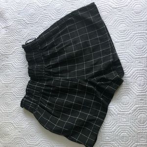 Shein Geometric paper bag shorts